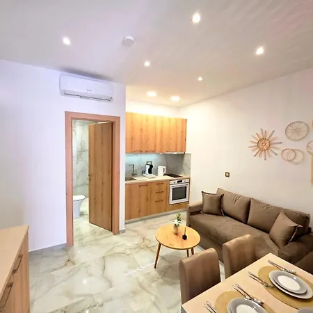 Anthouli Homes 4, Steps From And Centre Apartman *